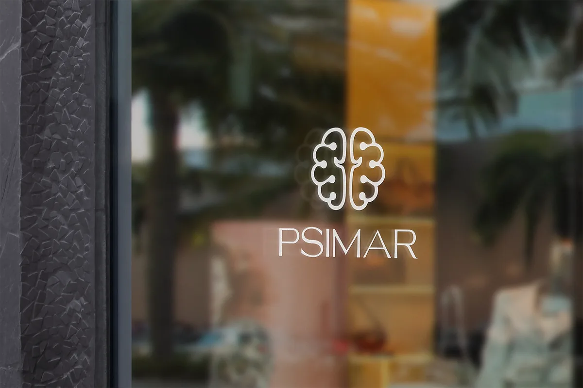 Nova identidade Psimar aplicada em vidro